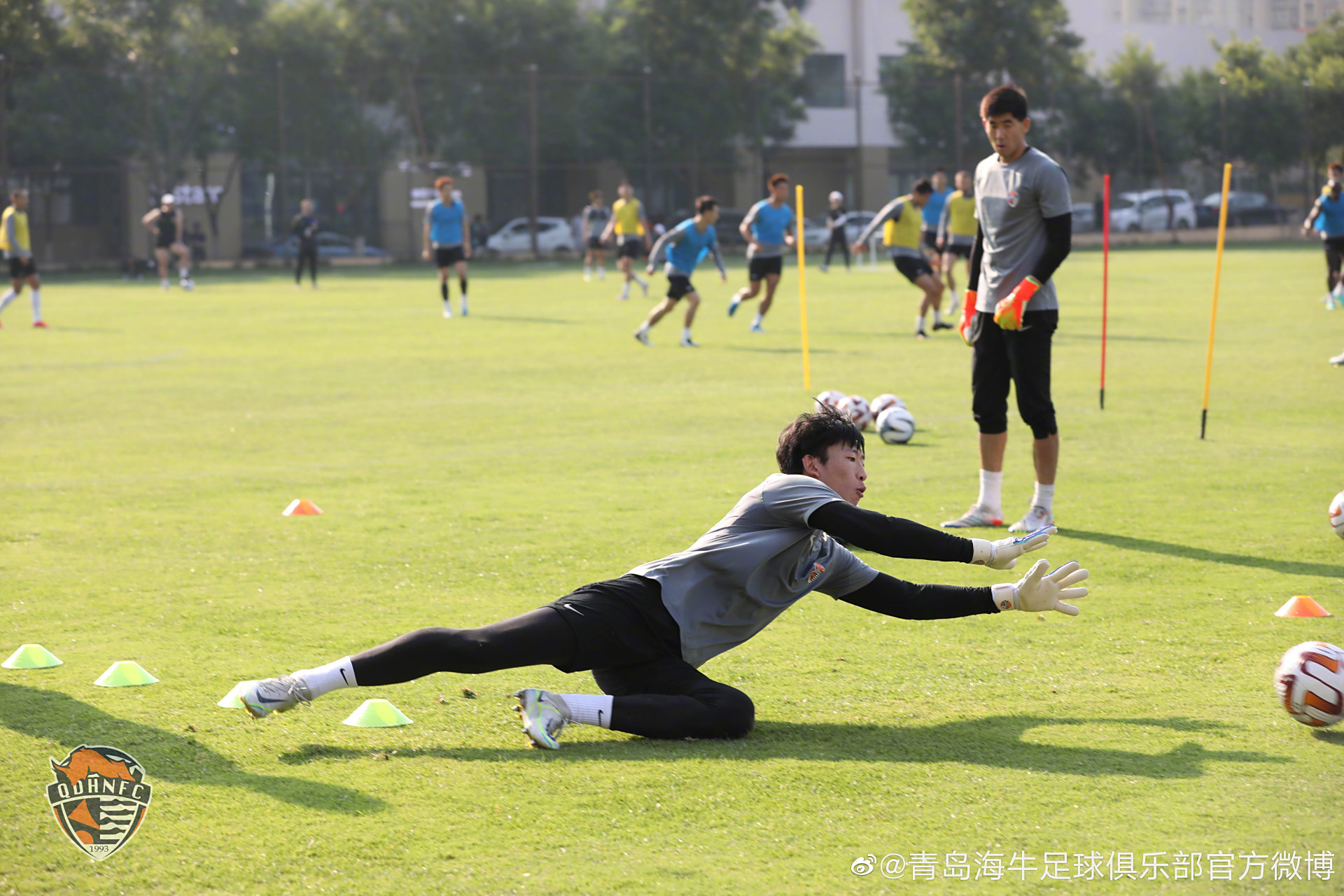 青岛队员备战积极,争取三分的简单介绍 青岛队员备战积极,争取三分的简单介绍