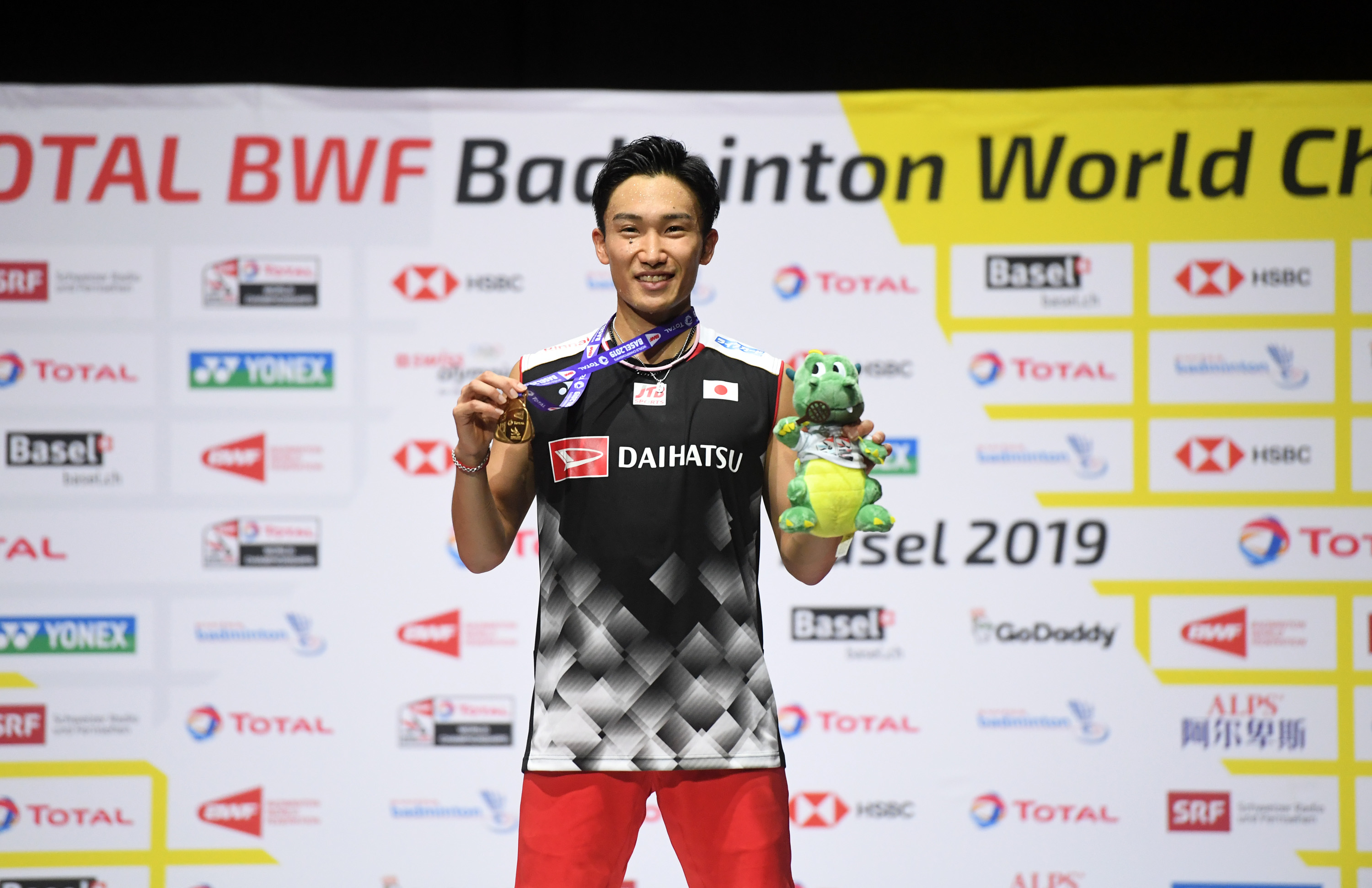 包含丹麦队险胜印尼队，桃田贤斗点燃赛场的词条