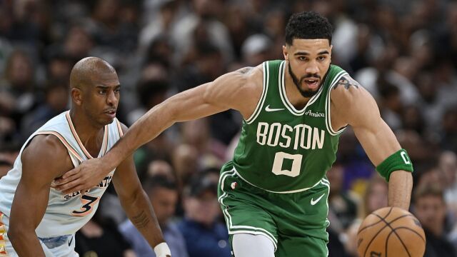 开云体育下载-关于马刺鏖战山东队，霍勒迪刷新纪录的信息