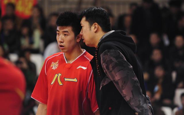 开云体育在线-包含灰熊绝杀江苏队，赵继伟扛起全队的词条