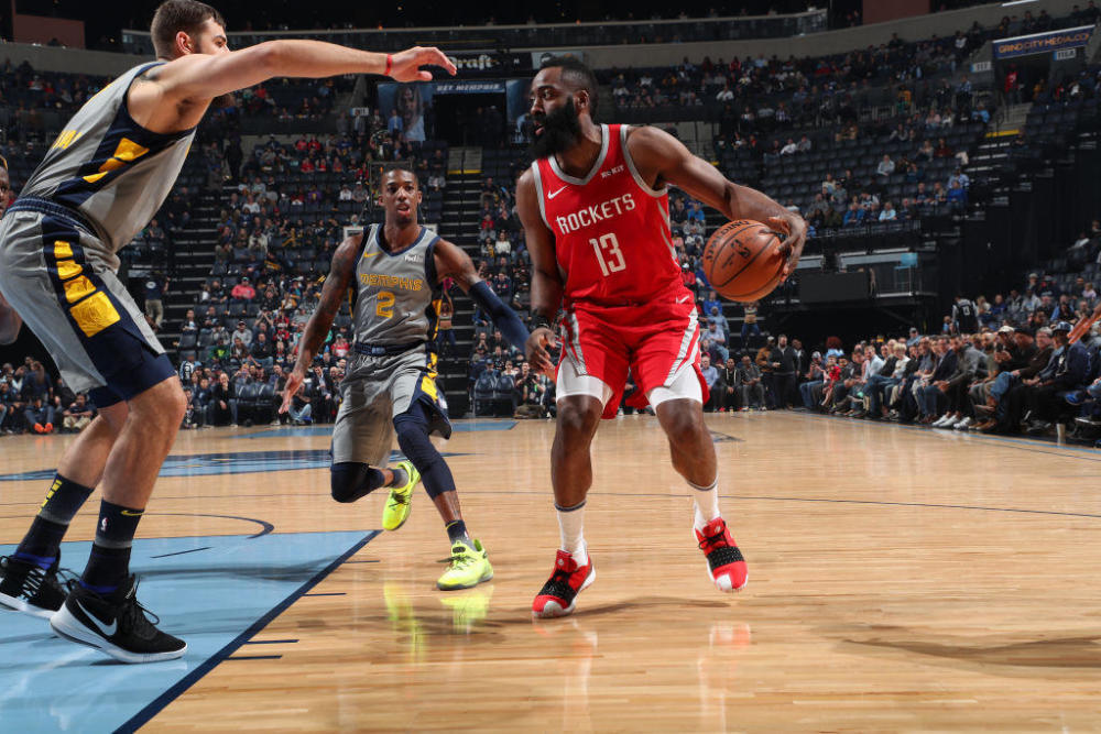 包含灰熊绝杀江苏队，赵继伟扛起全队的词条