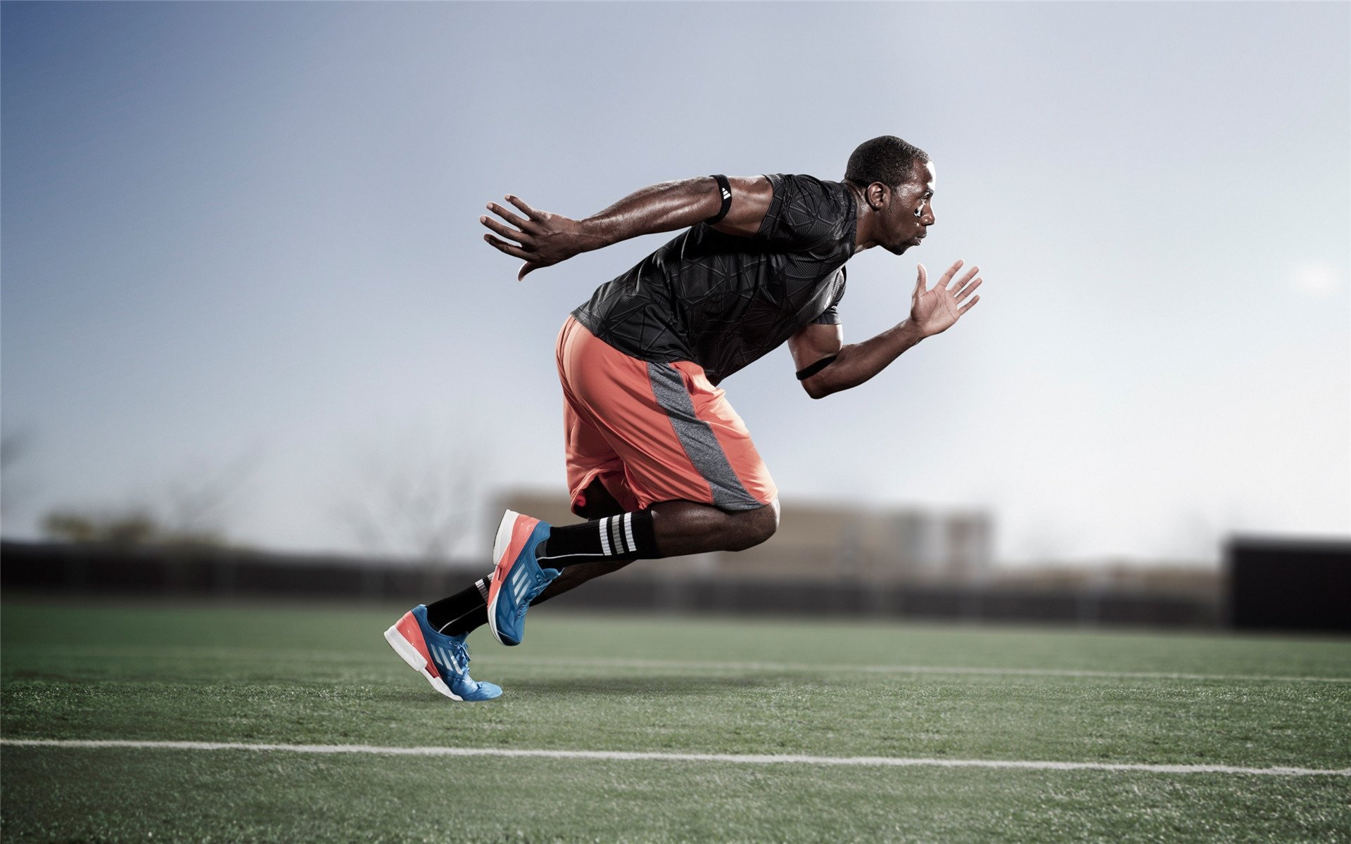 当足球精灵闯入篮球圣殿，久保建英的NBA总决赛奇幻夜