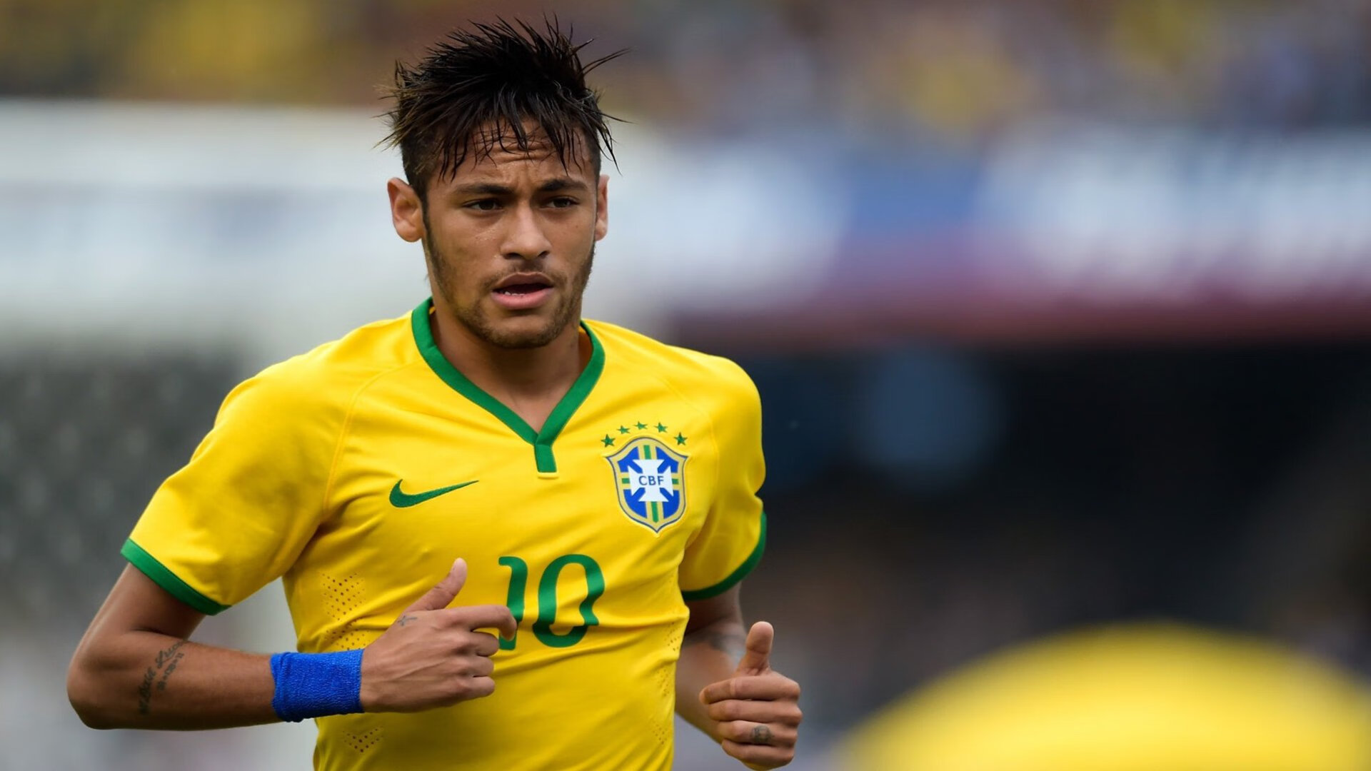 他一人肢解了沙特防线，奥利维耶这90分钟，是一本关于现代足球的神作